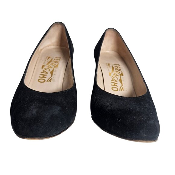 Salvatore Ferragamo Women's Black Suede Pumps 5.5B | Quiet Luxury Old Money - Picture 10 of 10
